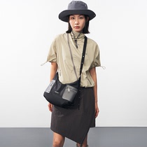 ACROSS原创设计休闲斜挎包通勤女包大容量托特包小包包单肩腋下包