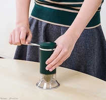 日本原装进口京瓷 MILLU 陶瓷刀刃茶叶绿茶研磨器抹茶粉 粗糙调节