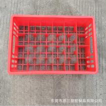 直销天津餐饮行业带孔可漏水塑料红色筐 啤酒杯杯箱塑料箱