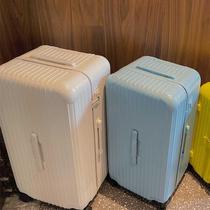 马东强超大容量学生行李箱女超轻拉杆箱30寸密码网红32旅行箱包男