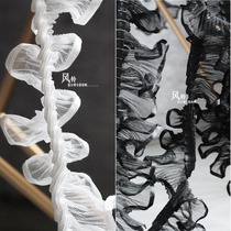 现代简约欧式黑白色褶皱海浪布料花边 设计师辅料装饰网纱木耳花