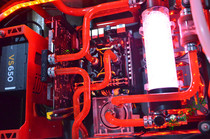 迎广D-Frame Mini 血红色水冷方案 开放式 水冷主机 水冷电脑