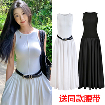 易梦玲同款无袖背心白色连衣裙女夏季法式收腰高级感小个子长裙子
