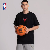 NBA公牛队 水中探影 球队口号字体圆领T恤运动潮流时尚全棉短袖