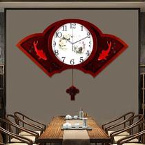 中国风挂钟家用创意新中式扇子客厅实木时钟静音扇形石英钟表时尚
