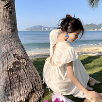 三亚旅游露背沙滩裙女2024年白色裙子海边度假超仙拍照连衣裙长裙