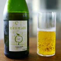 进口起泡苹果汁 法国nfc鲜榨0脂气泡纯果汁饮料孕妇迷糊酒铺750ml