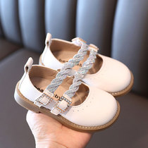 女童皮鞋春款2023年新款1-2岁宝宝防滑软底单鞋3小女孩韩版公主鞋
