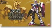 头号玩家 万代高达 PG 1/60 RX-78-2 Gundam 30周年限定版 电镀版