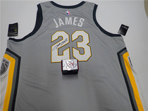 NBA骑士队勒布朗詹姆斯 JAMS 亲笔签名城市限定版球衣收藏