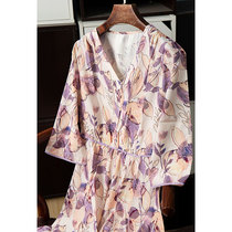 V领+钉珠设计 真丝紫色印花裙女设计感小众春季桑蚕丝中袖连衣裙