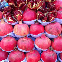 正宗新疆喀什石榴红硬籽酸甜味道外皮干丑大籽鲜特意自然保存水果