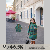 史豌豆童装女童绿色格子大衣中长款2023冬季新款儿童连帽加绒外套