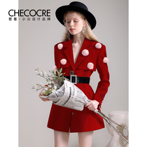 茬客春季连衣裙女设计感小众气质年会红色立体玫瑰礼服通勤西装裙