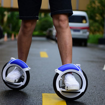 极限户外运动非电动风火轮PU轮双轮脚踏滑板实心轮成人步车免充电